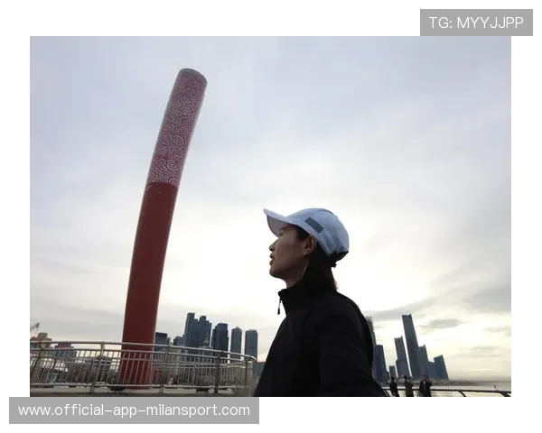 巴黎奥组委宣布火炬路线，传递精神与激情，北京奥运火炬传递巴黎受阻