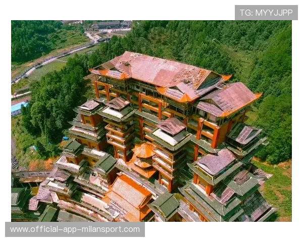 网红打卡地：贵州“天下第一水司楼”变酒店